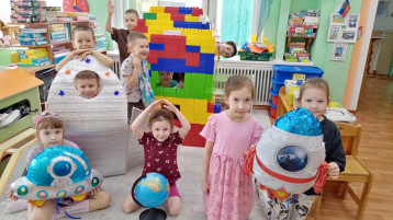 Покорители космоса.